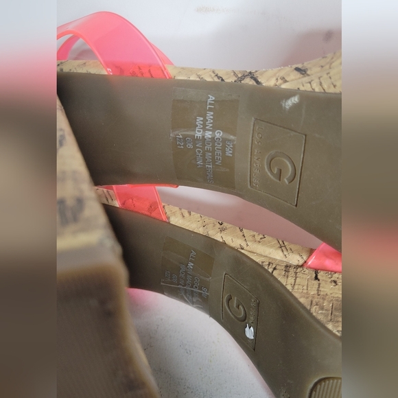 G By Guess Queen Platform Sandal SZ 9.5 - Picture 8 of 8